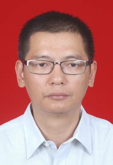 43何伟斌.jpg